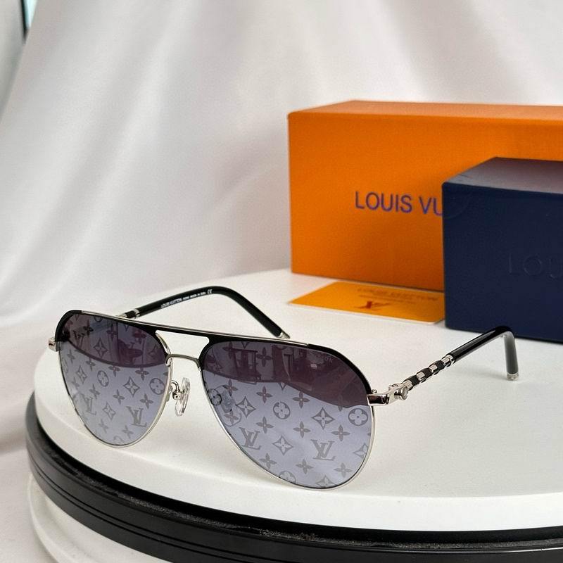 LV Sunglasses 1113